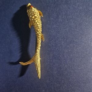 Brooch, vintage Monet